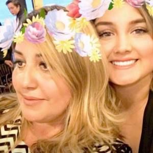 Meet your Posher, Lorena